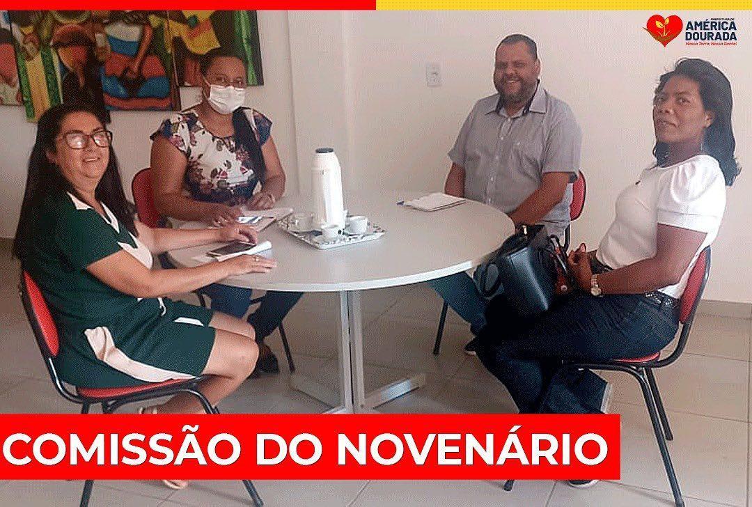 Reunião com membros da comissão do novenário de São Sebastião para ajustar detalhes da festa do padroeiro.